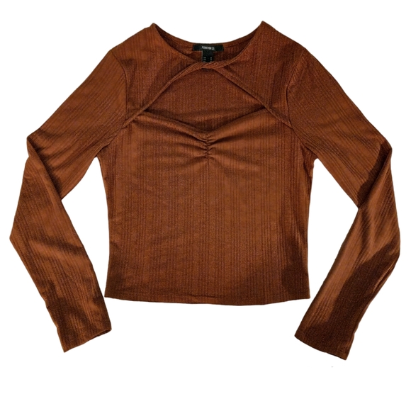 NWOT | Forever 21 Ribbed Cutout Neckline Twist Detail Cropped Top | US M. - Picture 3 of 5